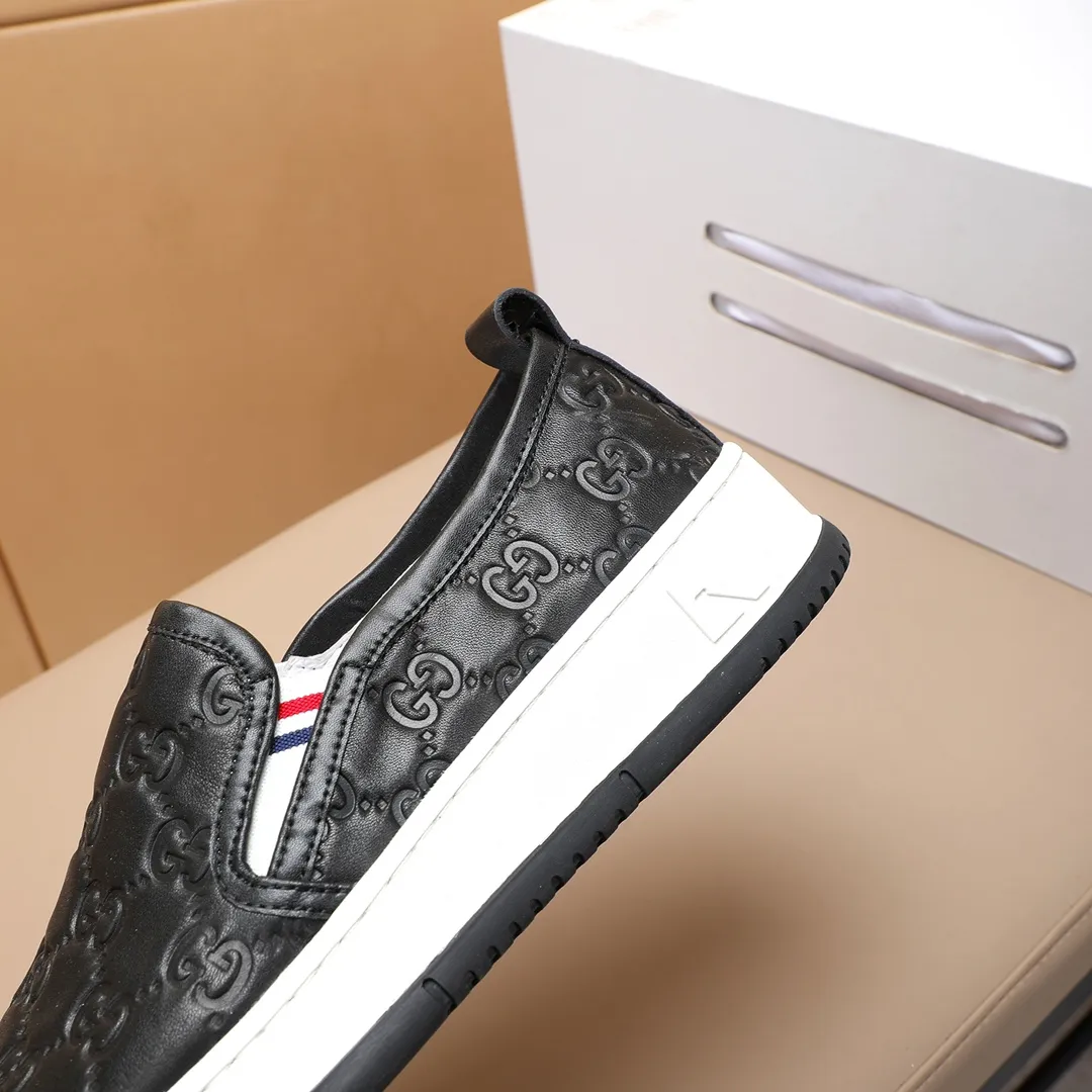 Men's shoes💰440 GUCCI🔍🔍2023 latest model On sale at the same time at the counter, original calfskin imported from Italy, genuine leather lining, (high-end, luxury, and class) exquisite workmanship, soles: original soles specially provided by the original factory, ⚠Exclusive double-layer movable molded soles are super comfortable⚠, real photos🎬The real ones are better🔍🔍"High quality·Follow the order" code number 38-44